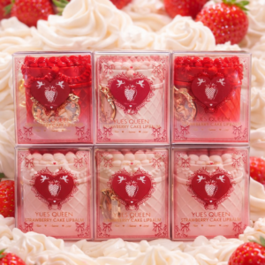 Bálsamo labial hidratante en envase corazón vintage