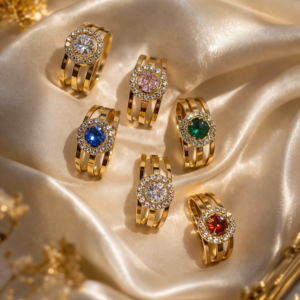 Anillo dorado premium con piedra central 3 liñas. 💎