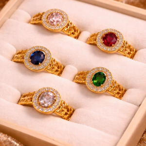 Anillo ajustable dorado con piedra brillante y circonitas 💎