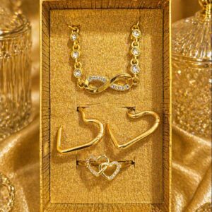 Set de joyas dorada infinito corazones  pulsera, pendientes y anillo