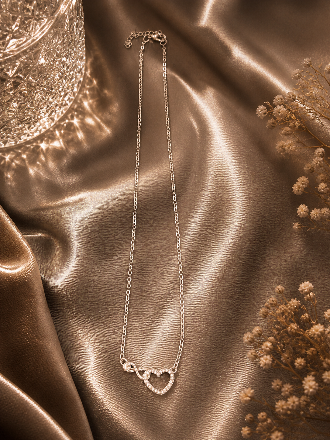 Collar Corazón Elegante – Joyería Fantasía Plata Mujer