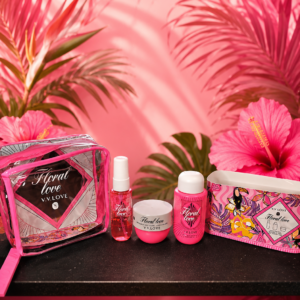🌺 V.V. Love – Travel Kit “Floral Love” ✨